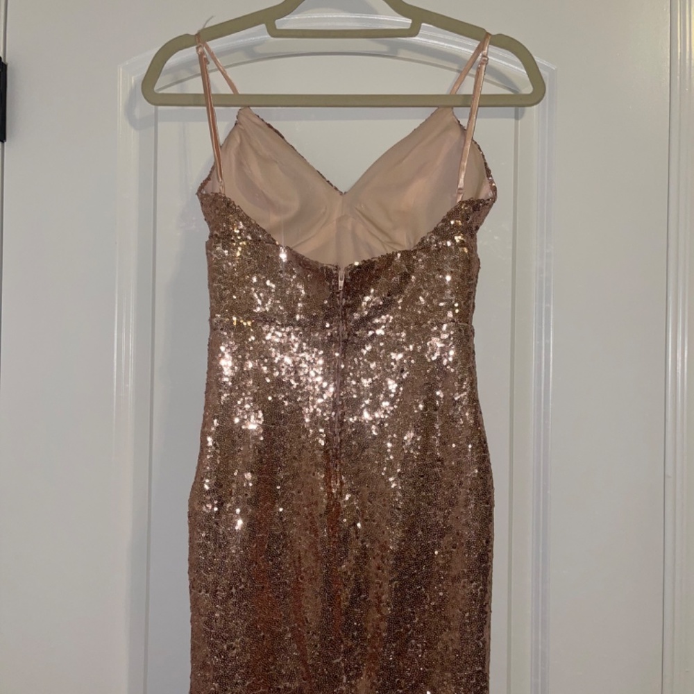 Dress - Picture 5 of 6